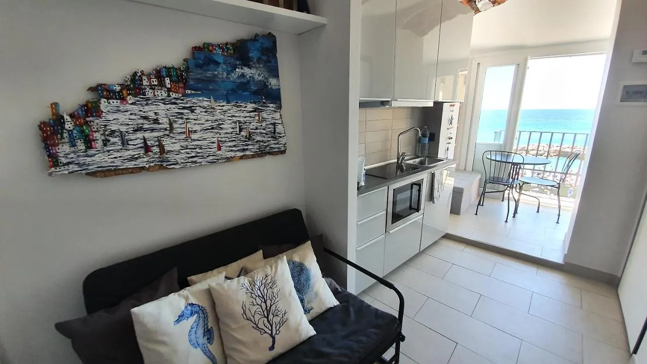 Best Flat Beachfront Camogli